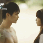 <b>응답</b>하라1997에서 서인국♥정은지 키스씬 공개 !!!