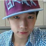 쌩얼에 <b>대충</b> 모자만 쓴 연예인들