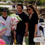 총기 난사 사고 났던 영화관에 온 <b>크리스찬</b> 베일