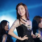 <b>수연</b>이는 웃을때