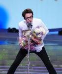 사진有)그에게한마디전하고싶습니다...<b>추천</b>눌러주셔서그가볼<b>수</b>잇게도와주세요