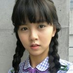 교복이 잘 어울려서 진짜 <b>훈녀</b> 같은 김소현