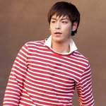 땀흘리는 모습도 화보 같은 아이돌