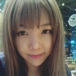 <b>민낯</b>이 의외로 더 나은 것 같은 레이나