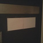 우리집 현관문에 '미친년'이라고 쓴 요망할 년