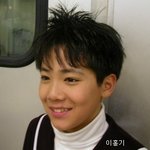 <b>아역</b>배우 출신 아이돌들