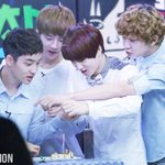 엑소 <b>미리</b> 슈퍼스타 예약