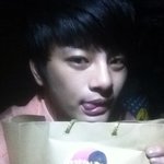 선물할려면 이정도는 해야지!!! "서인국의 <b>위엄</b>"