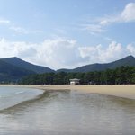 <b>한적</b>한 남해 해수욕장 사장(沙場)