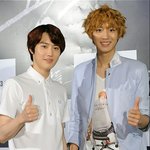 >>>sm<b>왕국</b>의 성형로봇1호2호<<<