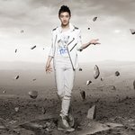 디오의 발밑에서는 무슨일이 일어나고있을까요?