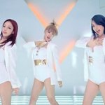 카라 이번 <b>의상</b> 왜이래?