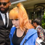 <b>박봄</b> 최근