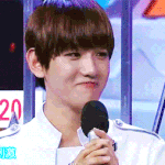 <b>엑소팬</b>없어요?
