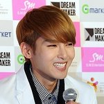 웃을때 <b>하트</b> 입되는 아이돌