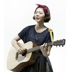 기타치며 노래하는 장재인.jpg (<b>jang</b> jane)