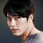 피부돋는 현빈, 군인답지 않네~