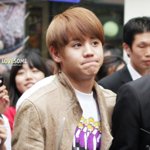 솔직히 <b>양요섭</b> 얼굴 별론데..