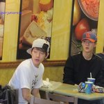 아줌마 <b>공기</b><b>밥</b><b>추가</b>요