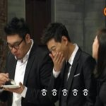 불혹에도 눈웃음이 아름다운 남자?