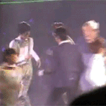 폭력성이 너무 심한 콘서트...(<b>부제</b>:잉여엞님 ㅎㅇ)