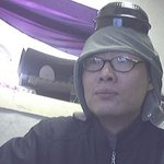 무슨일인지 모르겠는데 저보고 <b>홈피</b>까라는데