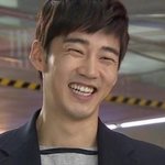 웃는모습의 내 <b>실사</b> ㅇ_<