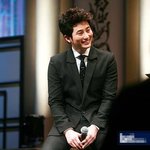 수트핏이 예술인 이 남자는 윤시후입니다 ㅋㅋ