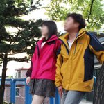 <b>k2</b> 트레킹 자켓 커플로 샀는데 어울리는 신발 추천해주세요~