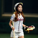오랜만에 올리는 넥센 <b>배트</b>걸 민수진 사진