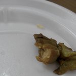 닭을 뭘로 뜯으면 먹다 만걸로 보이지????