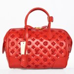 이 가방 색 여자가 보기엔 어떤가요?