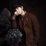 느낌이 있는 듯 하면서도 없는 송중기 최근 화보