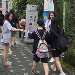 요즘 아침 등교길에 클클버스 스쿨어택에서 하던데~~