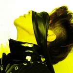 볼이 쏙 패인 유노윤호
