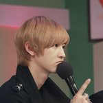 엑소애들은 중고딩때 렌즈 <b>안</b>꼈나<b>봄</b>