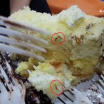 뚜레x르 <b>케익</b>에 애벌레가 나왔고 불친절한 서비스에 몹시 불쾌합니다...