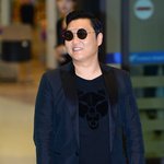 싸이 기자회견 끝나고 나갈때 <b>빵터짐</b> ㅋㅋㅋㅋㅋ