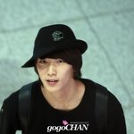 <b>b1a4</b> 공찬이 훈훈터지는 공항 직찍