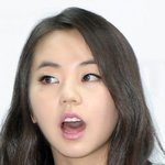 <b>놀란</b> 표정 귀여운 여자 아이돌