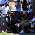 부인 무릎에 앉은 <b>베컴</b>ㅋㅋ