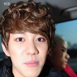 턱이 <b>길어</b> 보이는 아이돌 멤버들