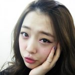 여 아이돌 설리>>수지>>크리스탈 아님?<b>원탑</b>은 설리 같은데
