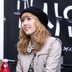 <b>시카</b> 뮤지컬해서 금발로염색하겠지..