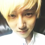 종이도 벨 기세, <b>날렵</b>한 턱선 아이돌