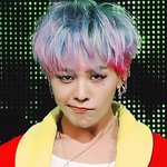 <b>눈밑</b>에 점찍은 지드래곤 오늘