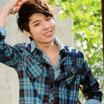 <b>체크</b> 남방 패션의 남자 아이돌들