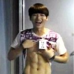 개<b>샴푸</b>야넌김성규어디가좋아?