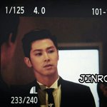 유노윤호 <b>수트</b> 하나 걸쳤을 뿐인데....