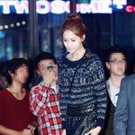 <b>칙칙</b>한 옷 입고 겁나 상큼한 윤아